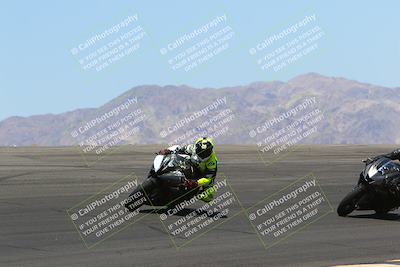 media/May-14-2022-SoCal Trackdays (Sat) [[7b6169074d]]/Bowl (1120am)/